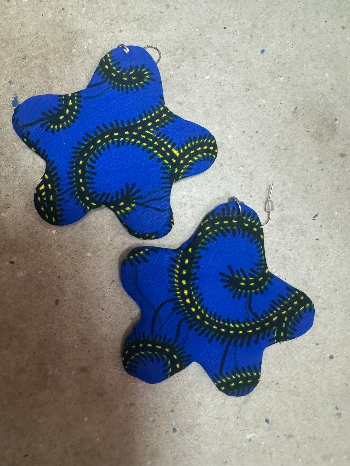 PENDIENTES DE TELA WAX