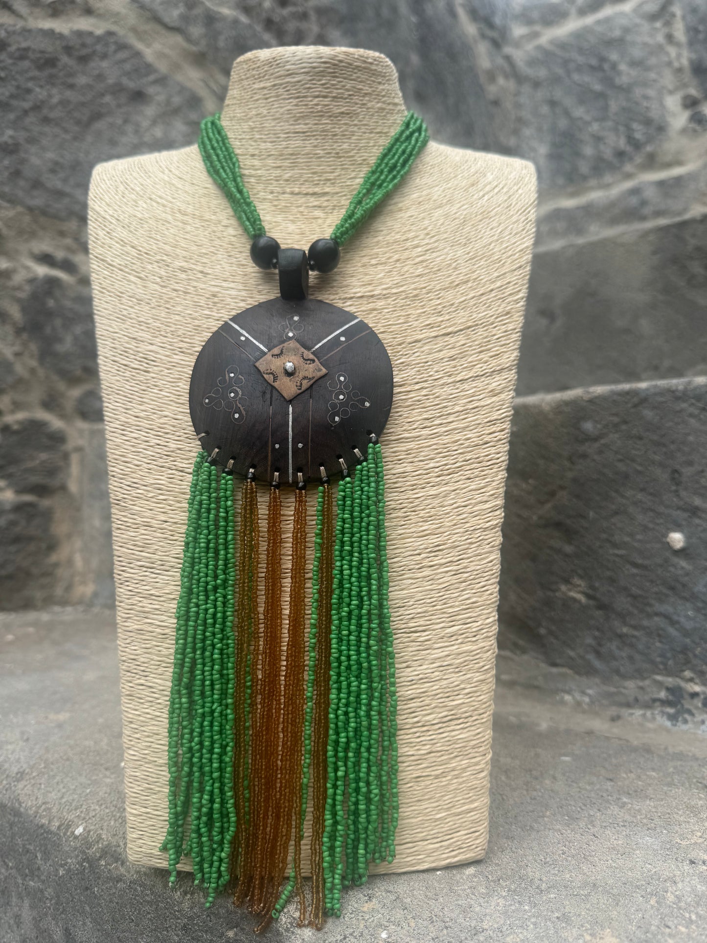 COLLAR MADERA Y BRONCE