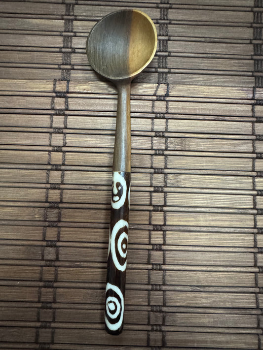 CUCHARILLA DE MADERA Y HUESO