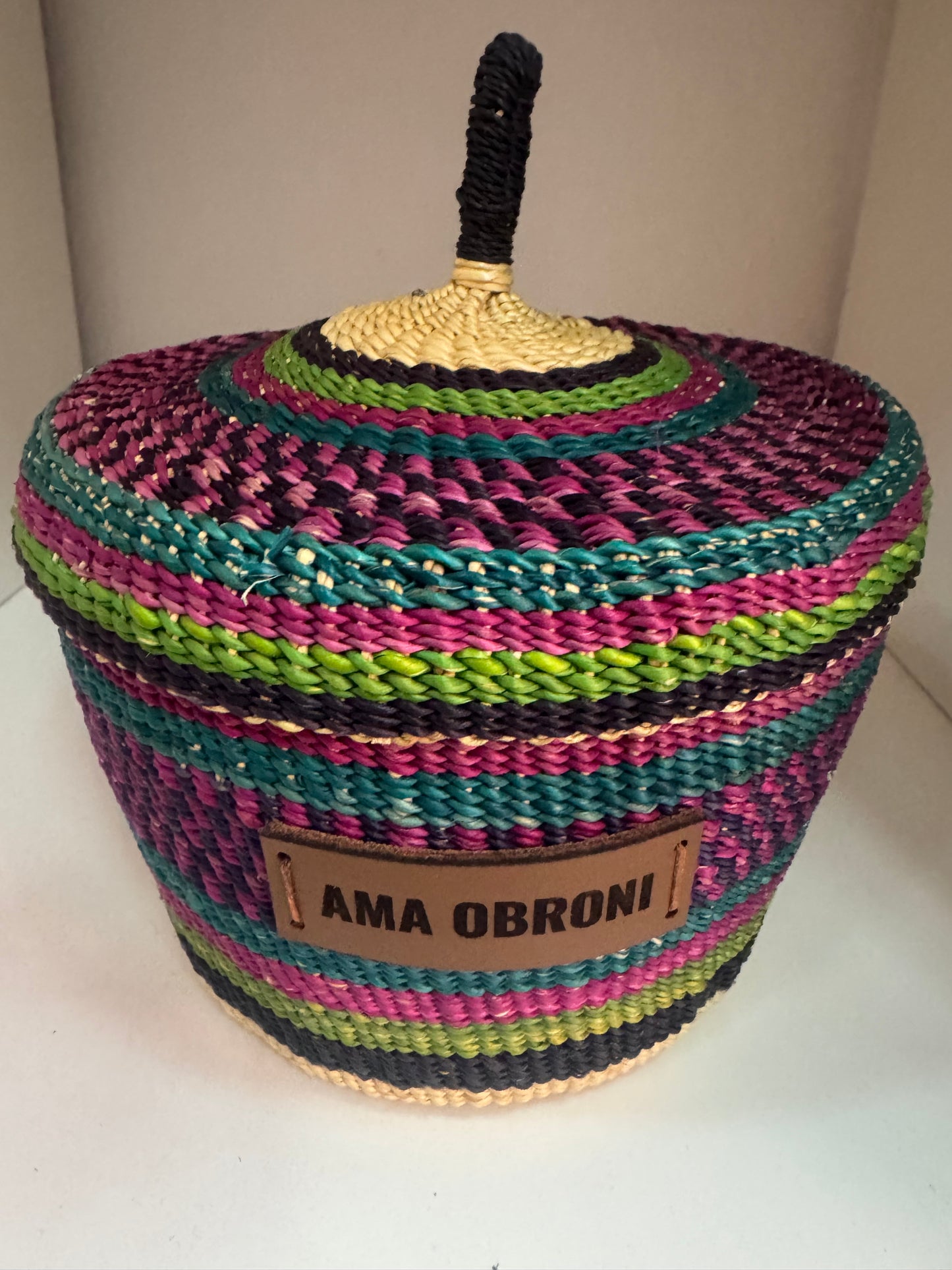 JOYERO ARTESANAL AMA OBRONI
