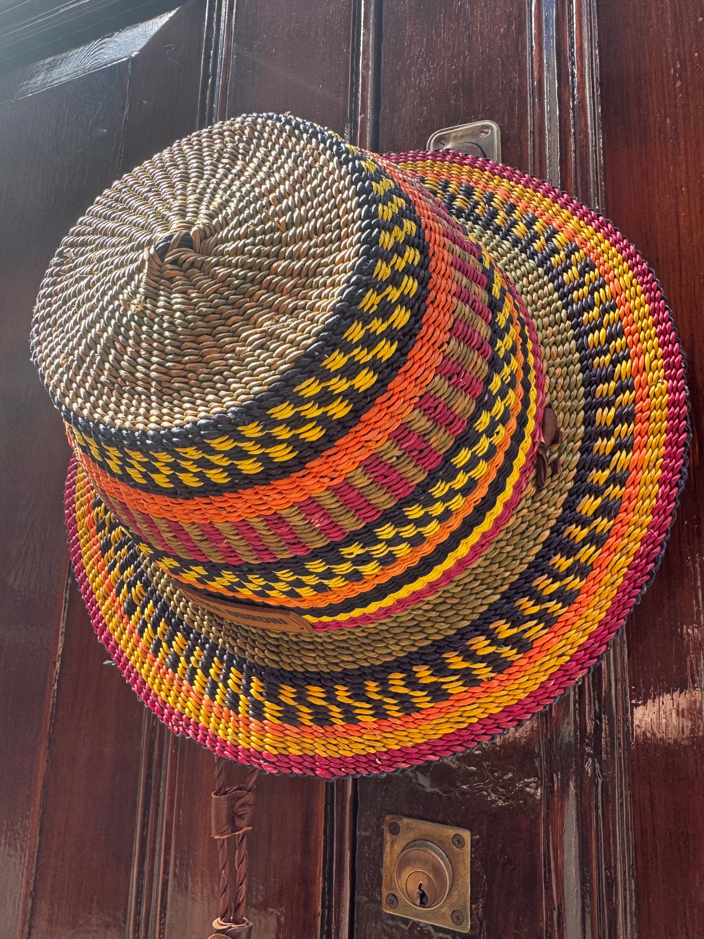 SOMBRERO ARTESANAL AMA OBRONI