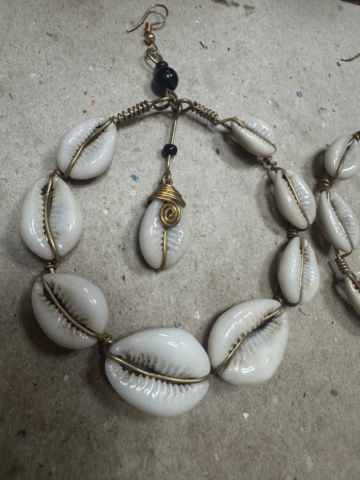 PENDIENTES ARTESANOS CARACOLAS