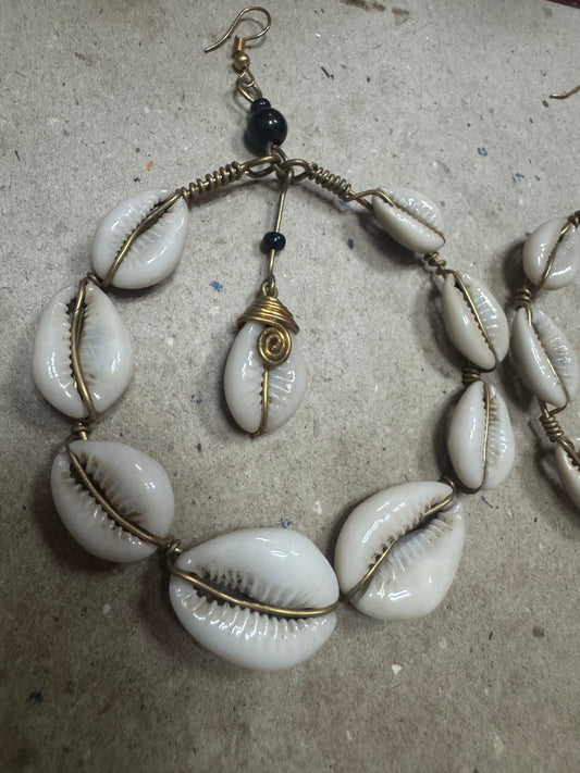 PENDIENTES ARTESANOS CARACOLAS
