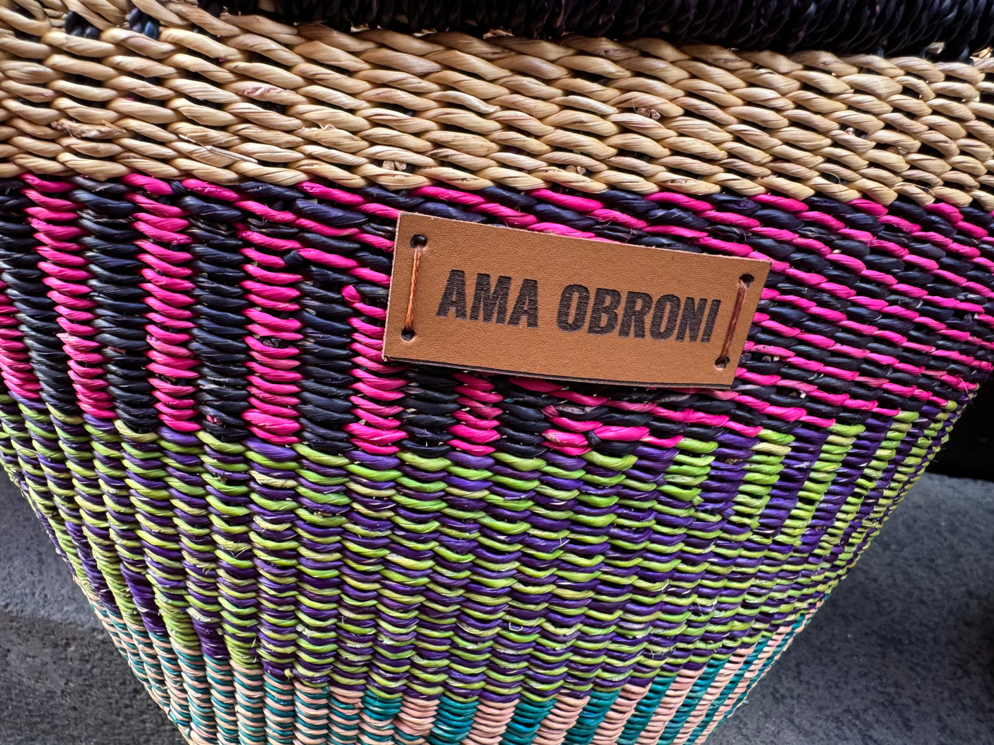 Bolso artesanal AMA OBRONI