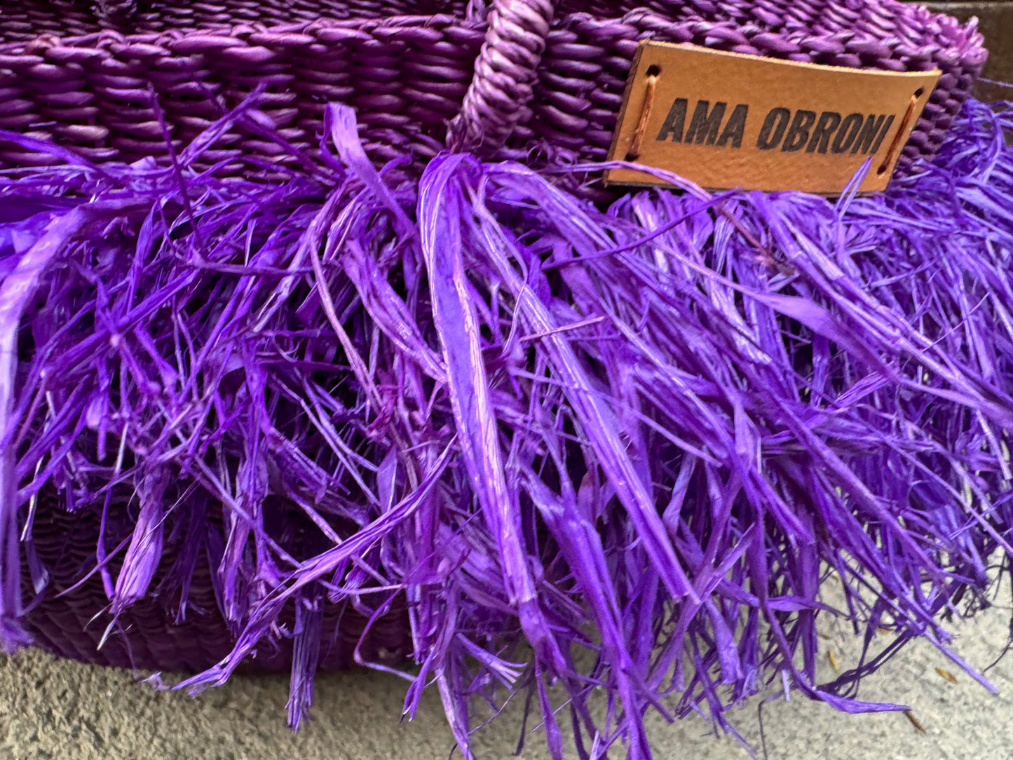 Bolso artesanal AMA OBRONI